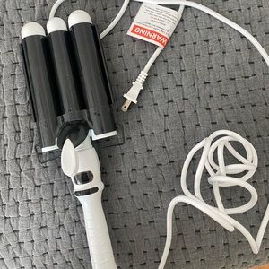 Bondiboost wave wand hair waver